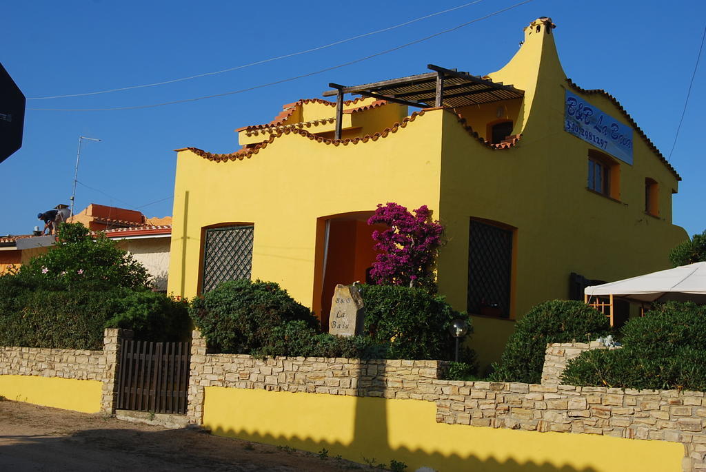 La Baia Apartments Sa Rocca Tunda ภายนอก รูปภาพ